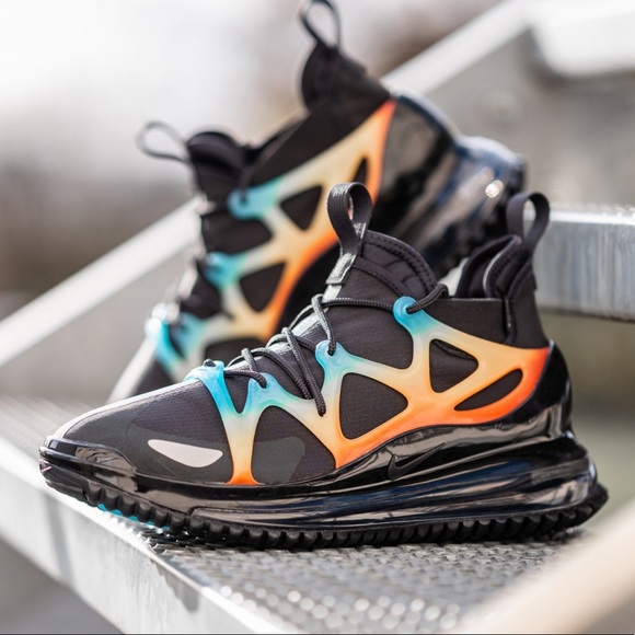 NEW Nike Air Max 720 Horizon Gore-Tex Cosmic Black - Picture 4 of 16